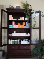 Bild Schrank mit Kosmetika